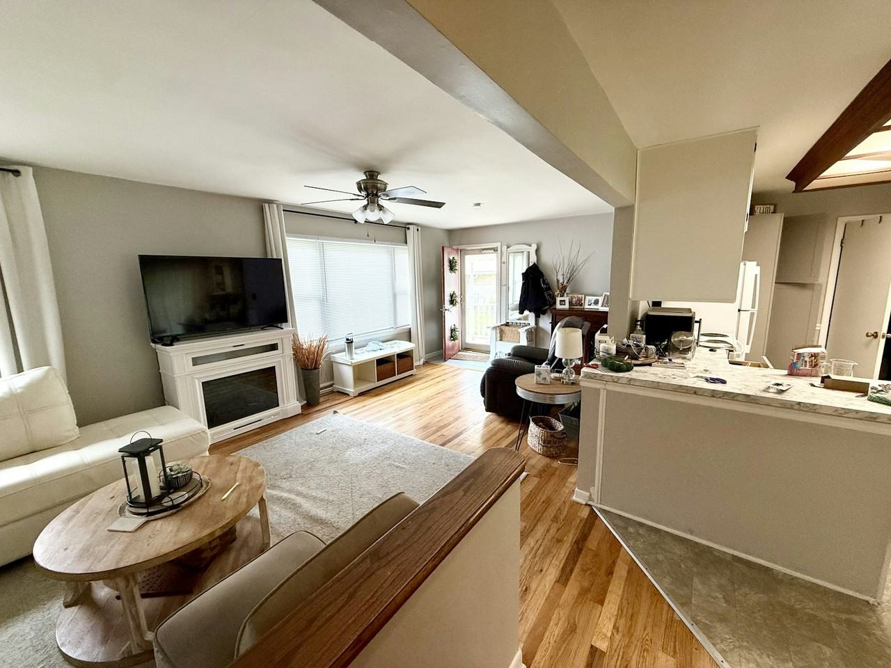 1637 Willard Court - Photo 3 of 12