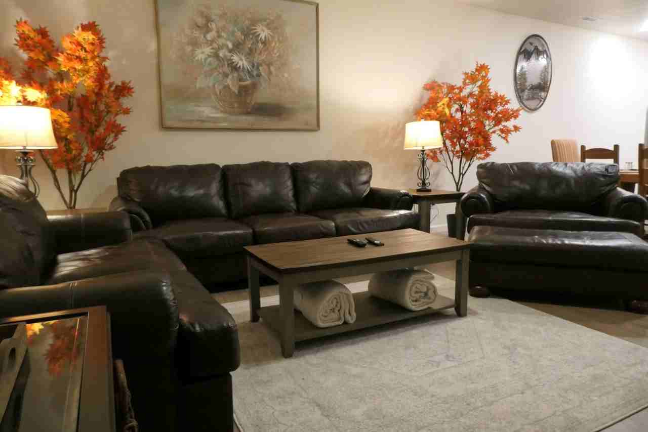 1596 Rose Quartz Heights - Photo 3 of 24