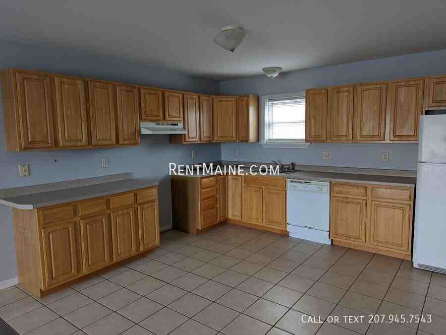 1833 Hammond St #1 - Photo 2 of 11