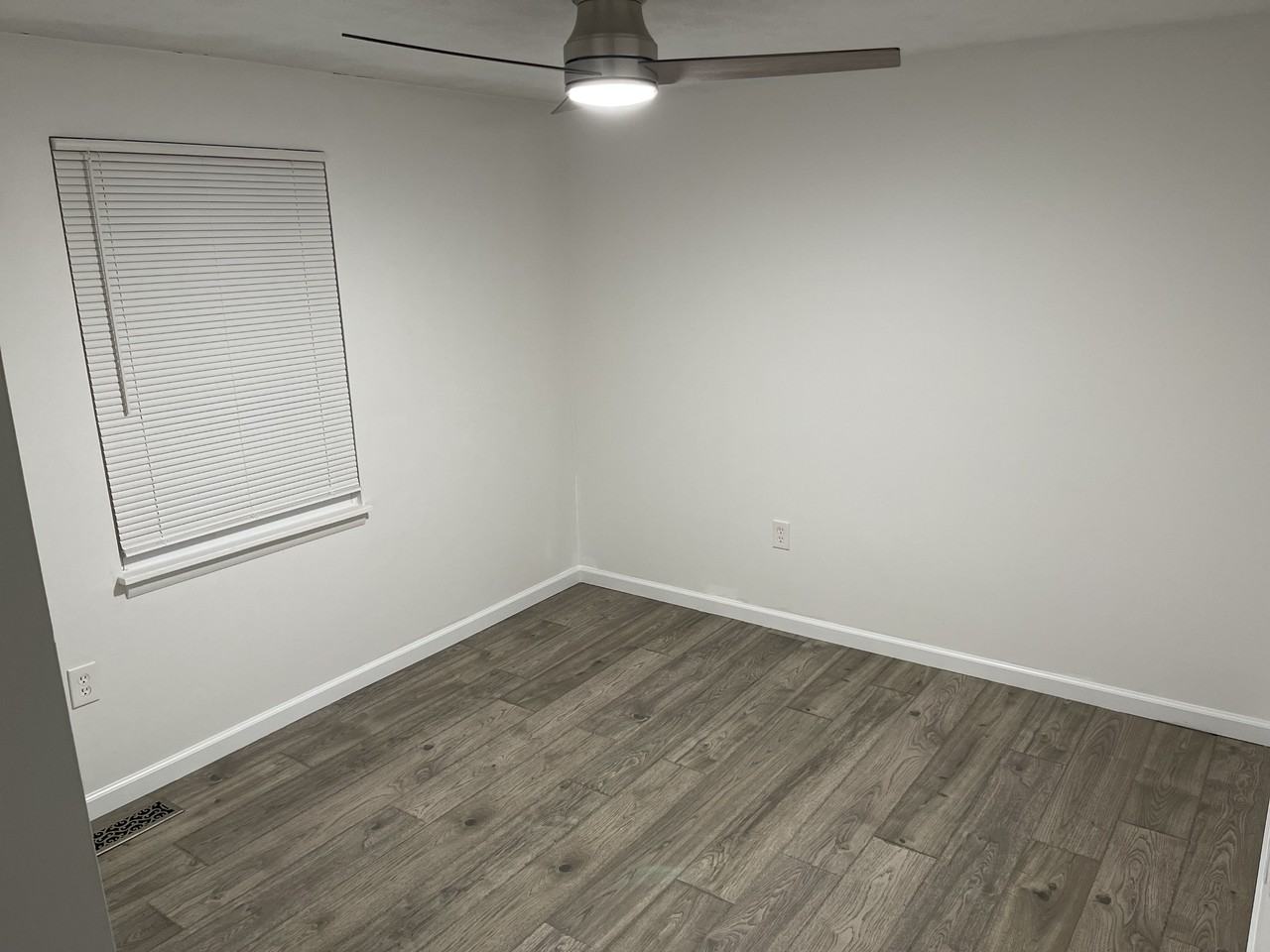 2501 Maytime Dr #NA - Photo 5 of 8