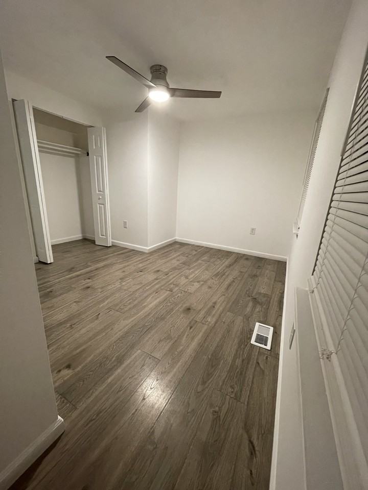 2501 Maytime Dr #NA - Photo 6 of 8
