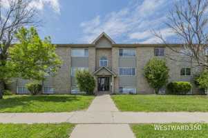 featured image of 915 Spiros Ct #101