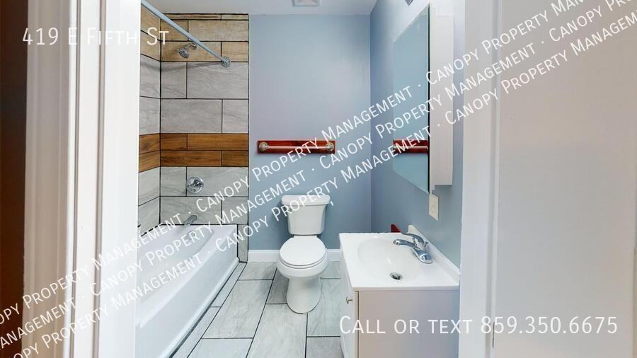 419 E Fifth St - Photo 7 of 11