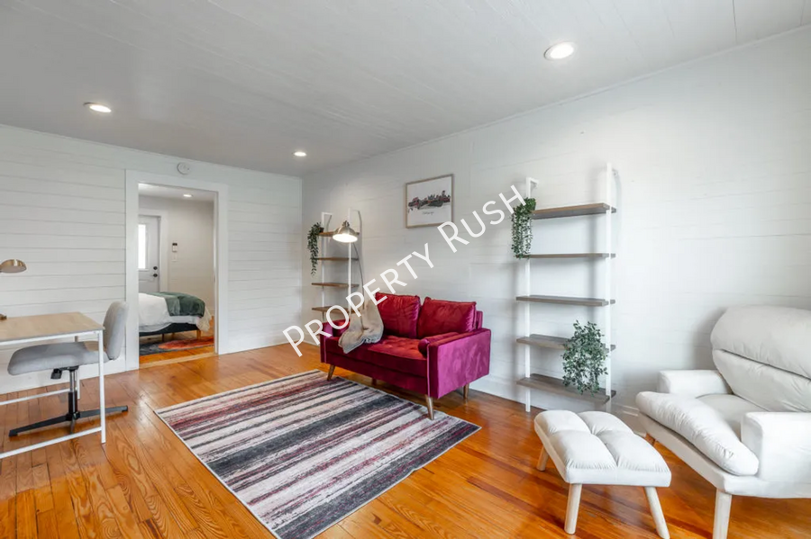 1308 Dry Valley Rd - Photo 5 of 47