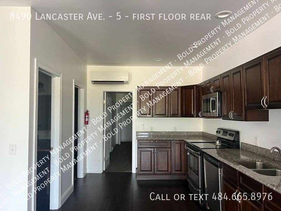 8490 Lancaster Ave - Photo 3 of 20