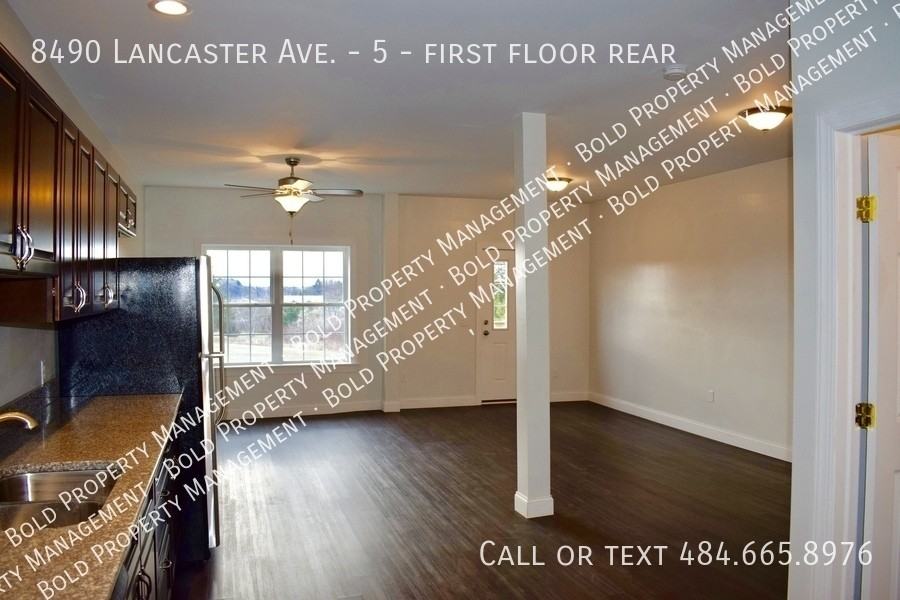 8490 Lancaster Ave - Photo 4 of 20
