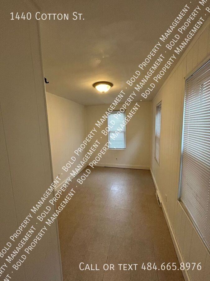 1440 Cotton St - Photo 3 of 14