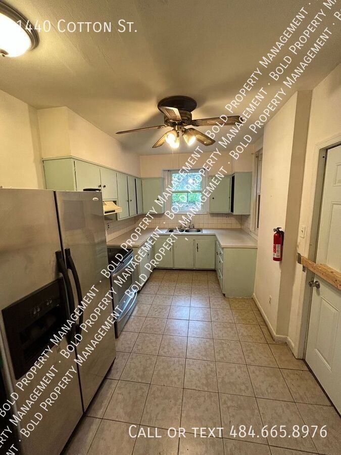 1440 Cotton St - Photo 5 of 14