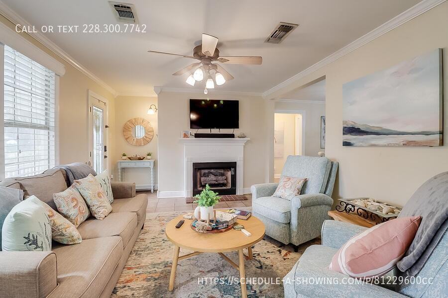 176 Markham Dr - Photo 4 of 27