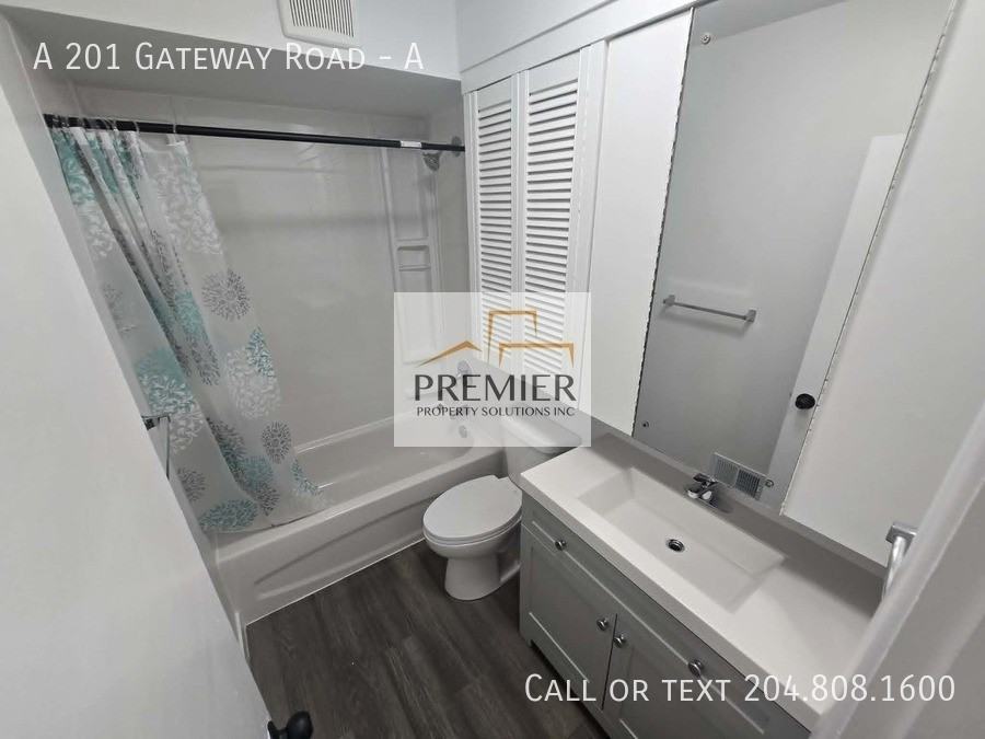 201 Gateway Rd #A - Photo 3 of 11