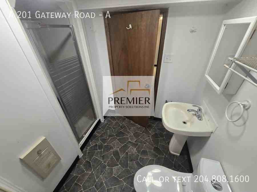 201 Gateway Rd #A - Photo 4 of 11