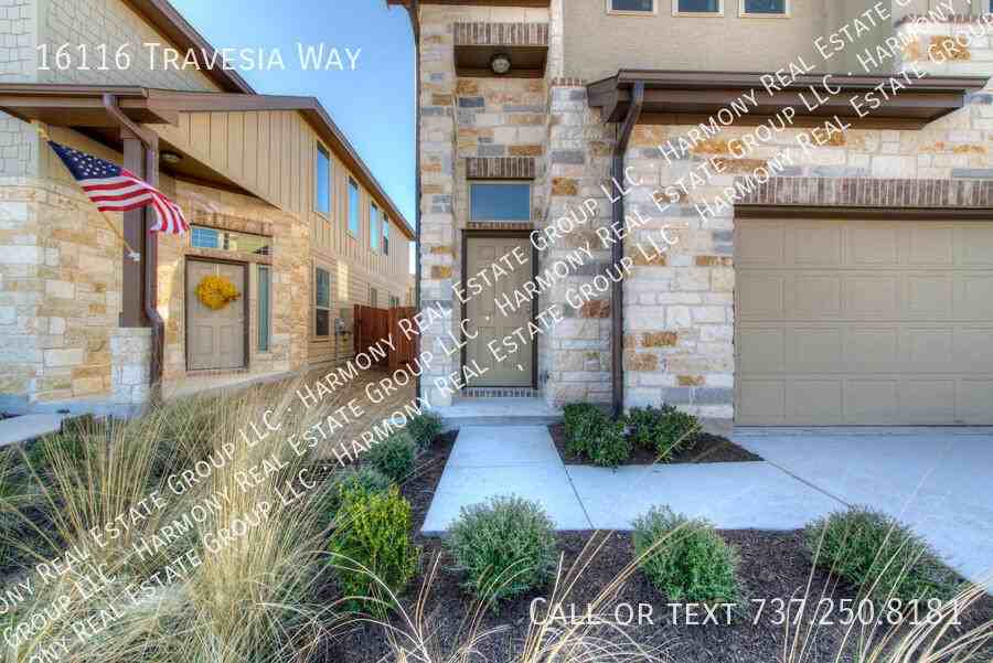 16116 Travesia Way - Photo 4 of 26