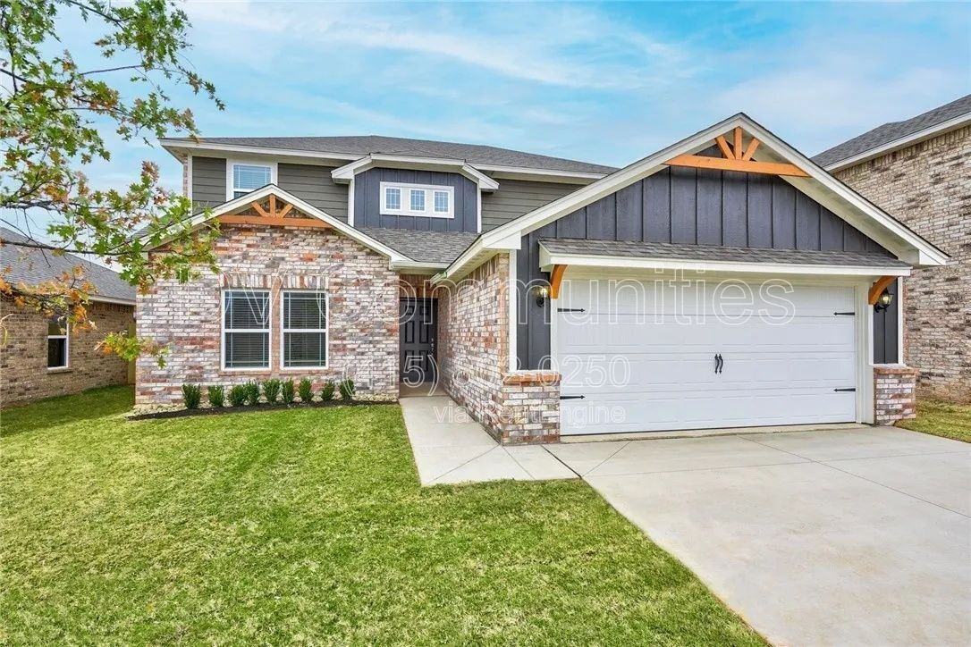 1608 Vermilion Ln - Photo 3 of 6