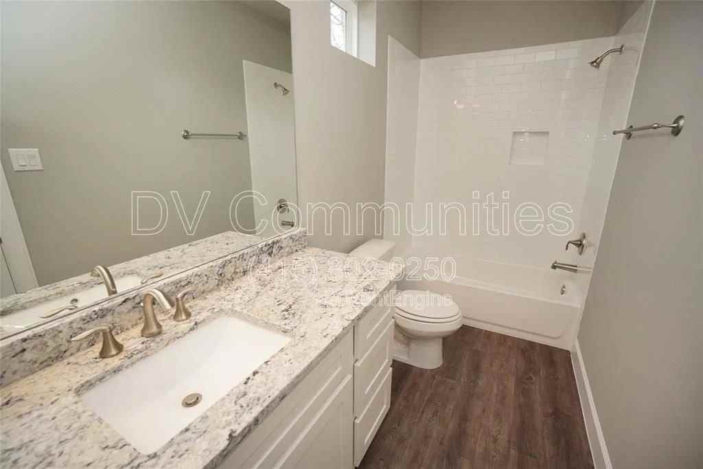 1202 3rd St - Photo 6 of 16
