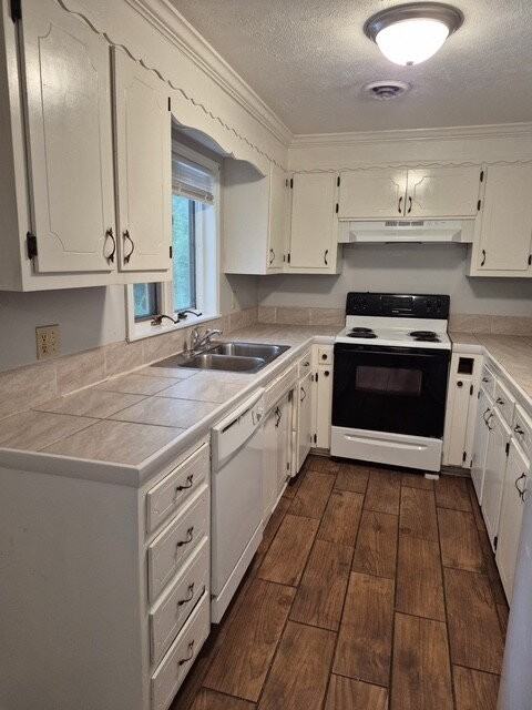405 New Hope Rd - Photo 7 of 11