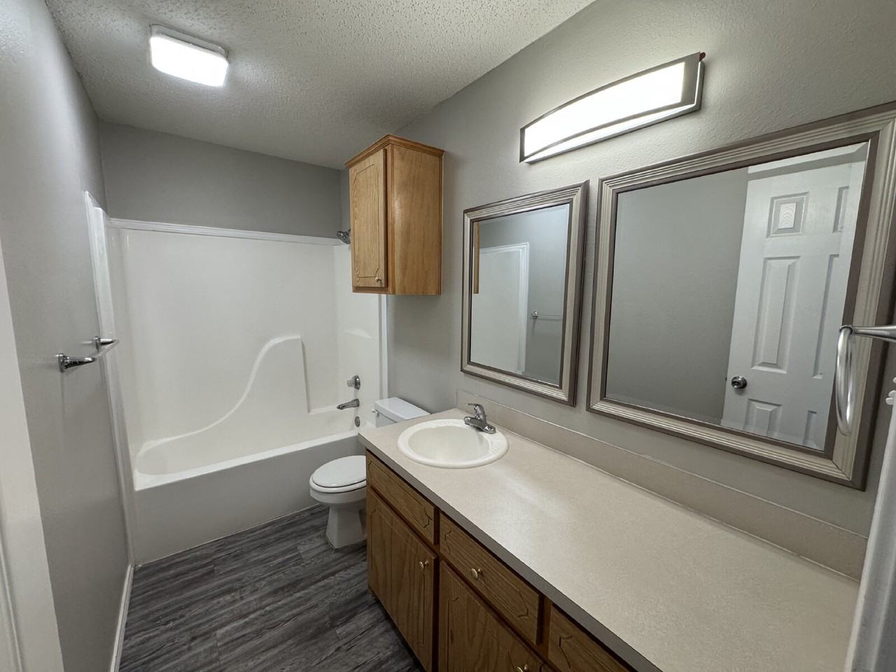 1106 Kline Ave - Photo 6 of 9