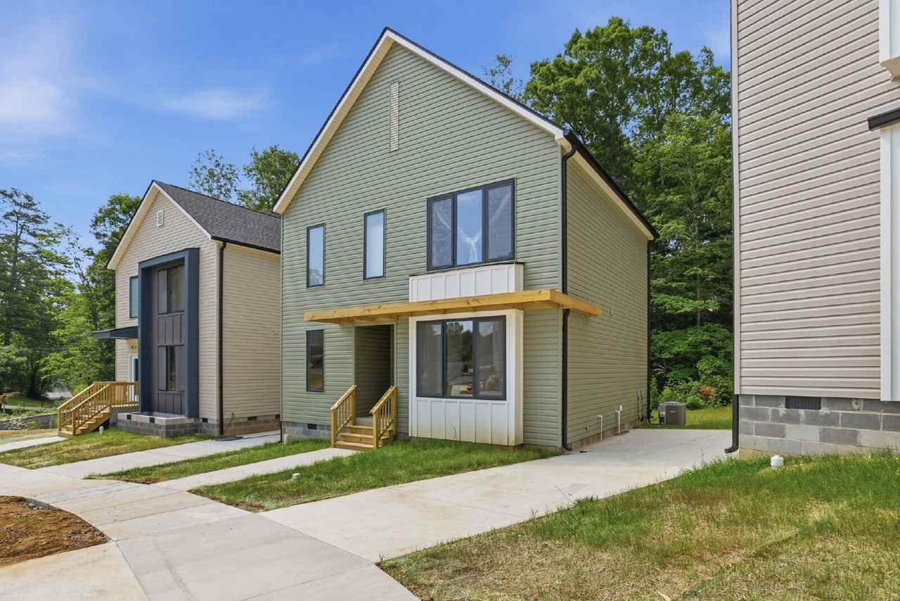 427 Ankara Ct - Photo 3 of 26