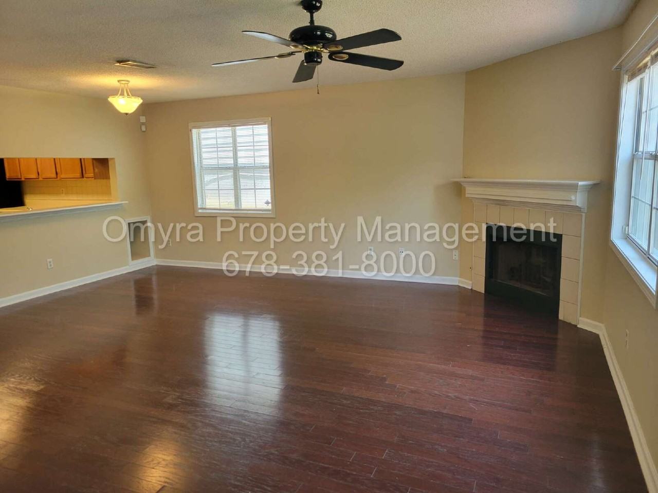 1060 Hillsborough Chase Nw - Photo 3 of 18