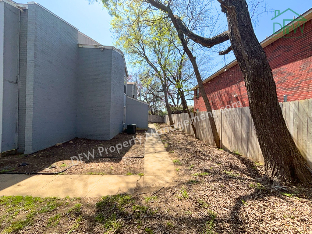 219 Fry St #11 - Photo 4 of 5