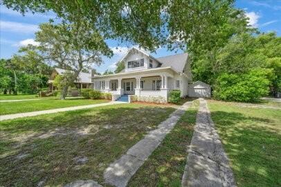 1326 Riverside Dr - Photo 6 of 35