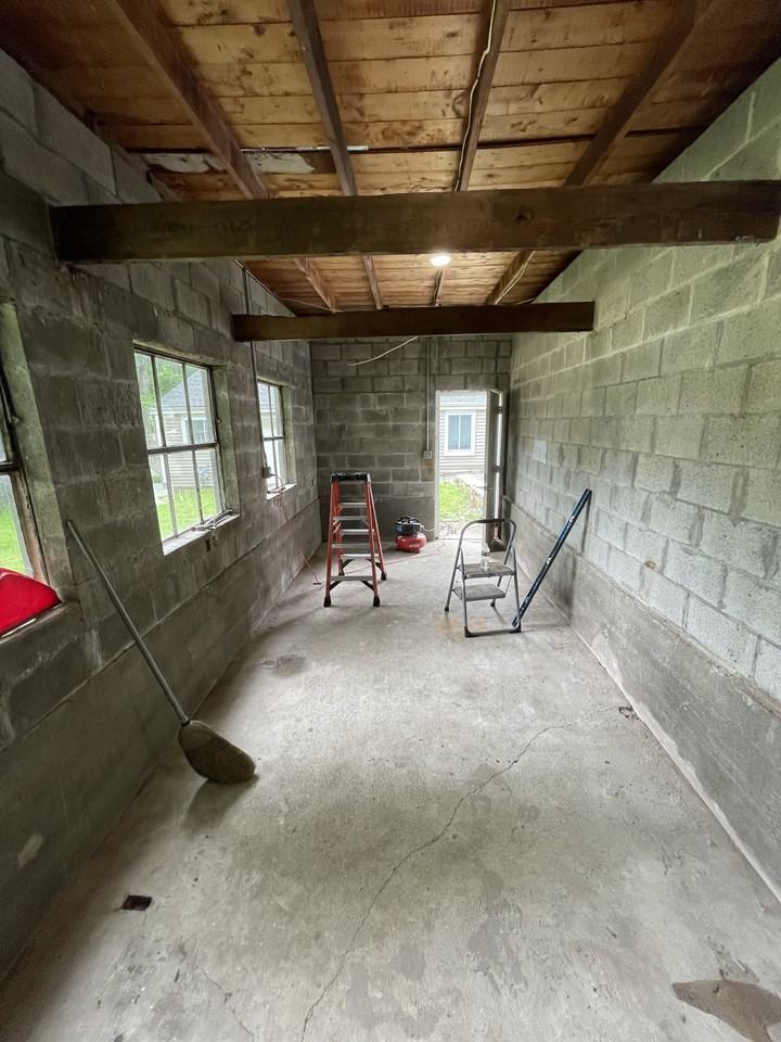 47 Russell St #NA - Photo 4 of 16