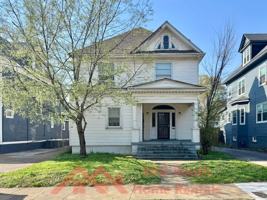 featured image of 1515 Madison Ave Apt 4 #Apt 4