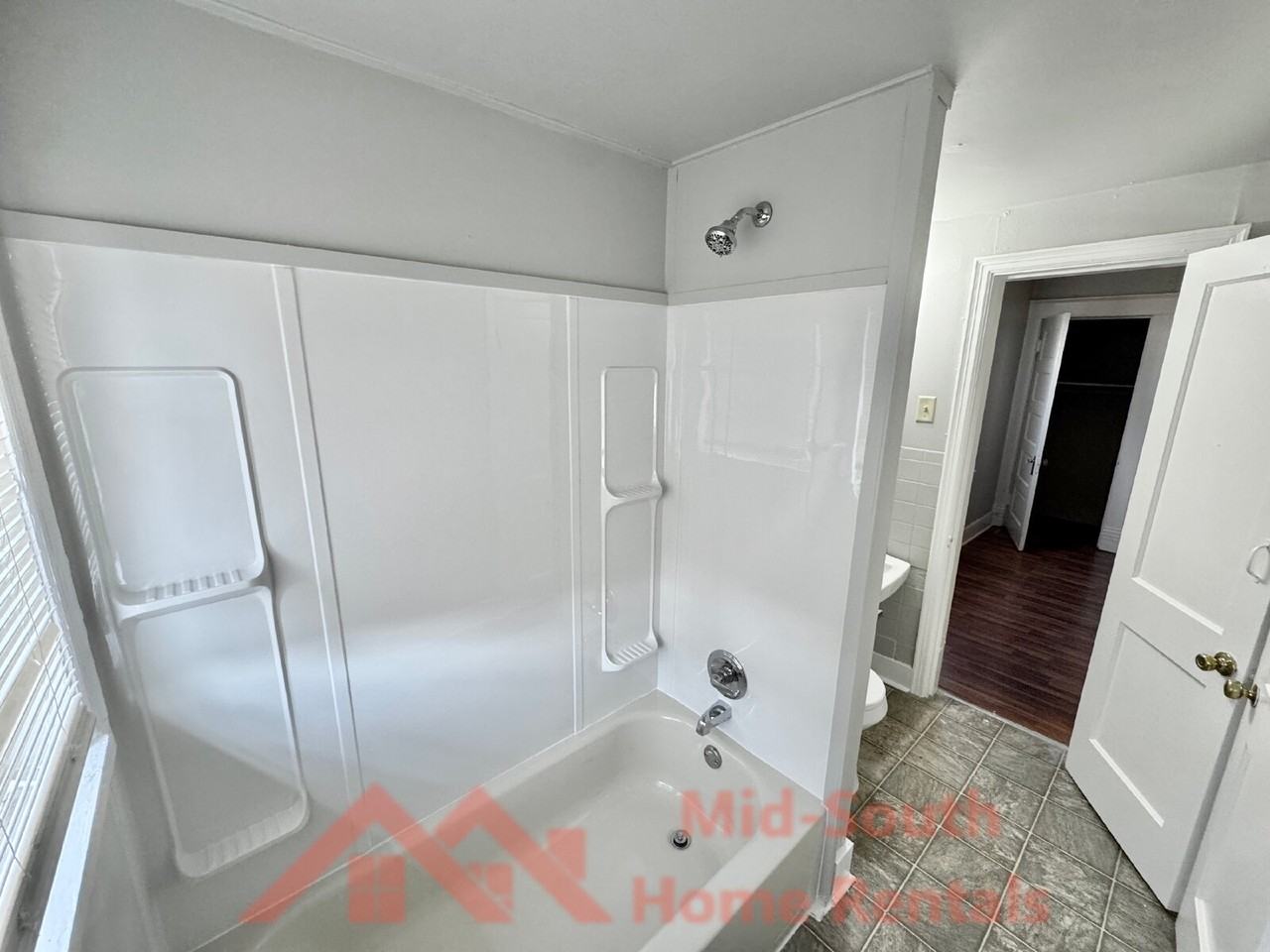 1515 Madison Ave Apt 4 - Photo 4 of 11