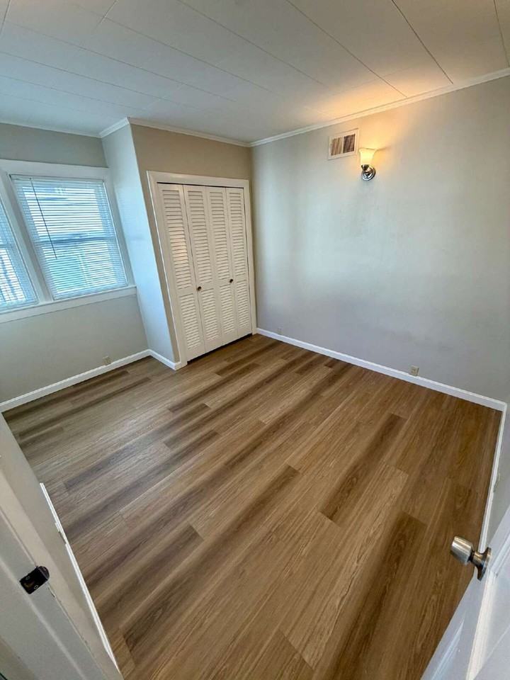 11 Norton St #B - Photo 6 of 11