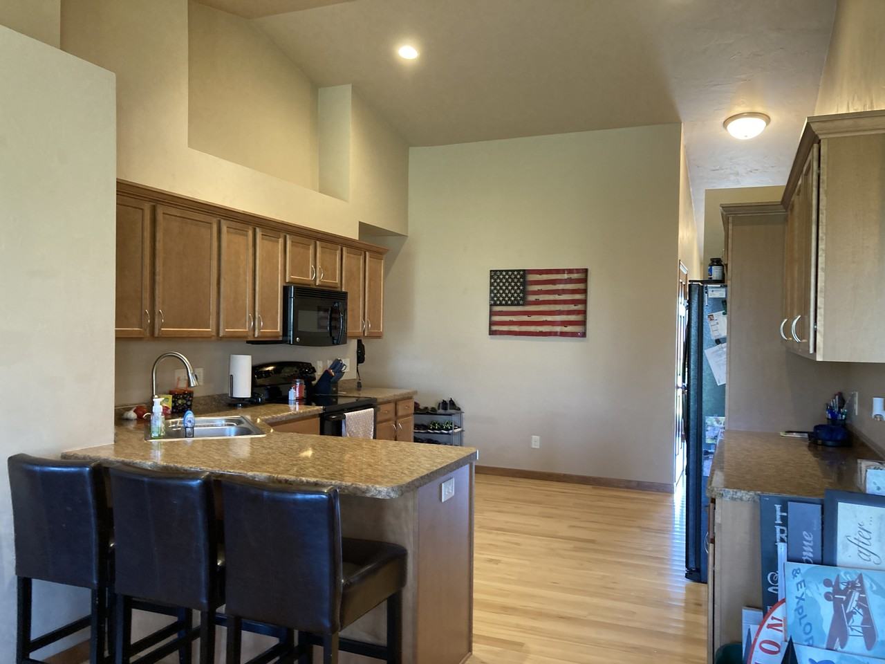 2354 Jacobsen Rd #NA - Photo 3 of 6