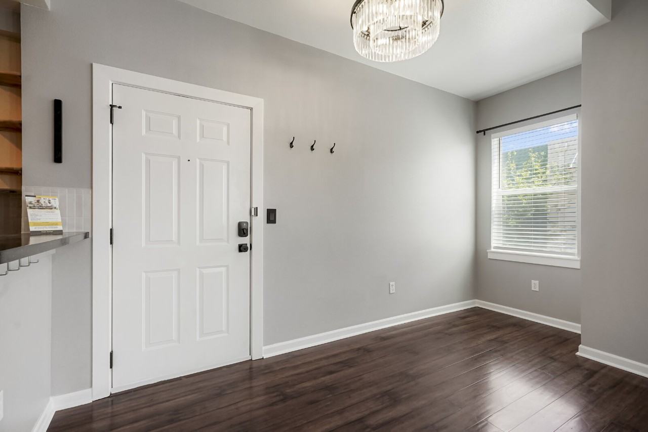 2819 Syracuse Ct #232 - Photo 5 of 20