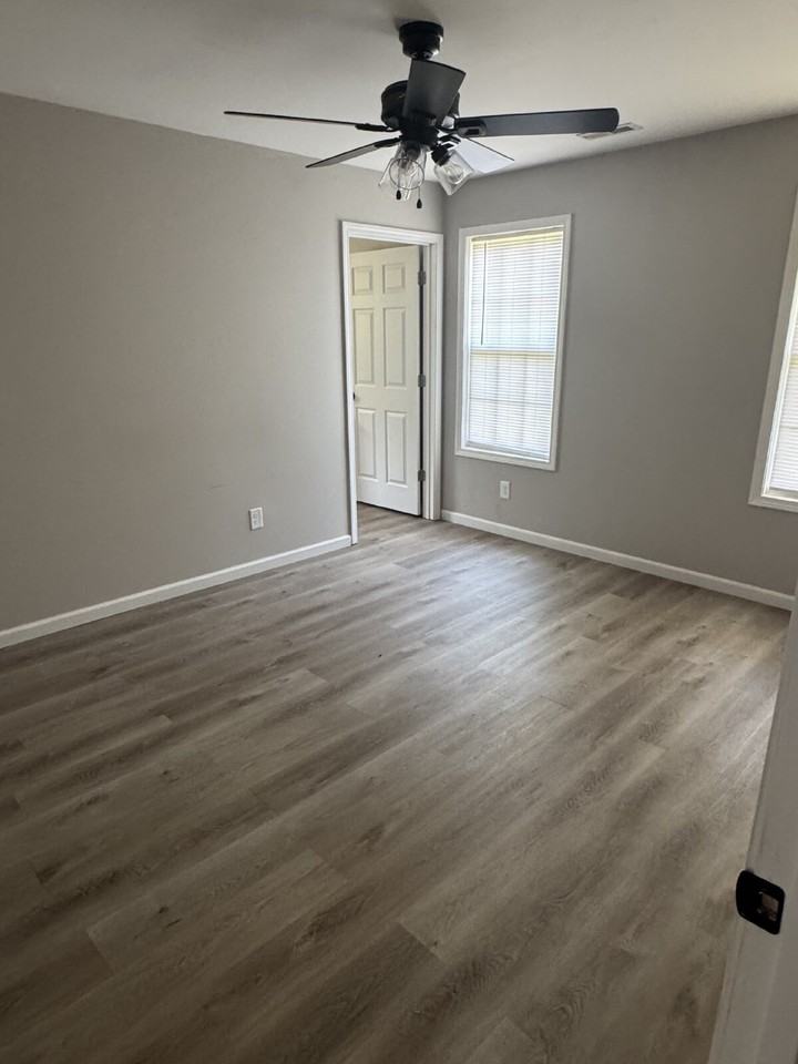 85 Smith Glen Dr - Photo 5 of 15