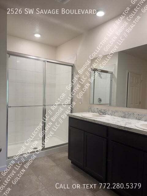 2526 Sw Savage Blvd - Photo 5 of 10