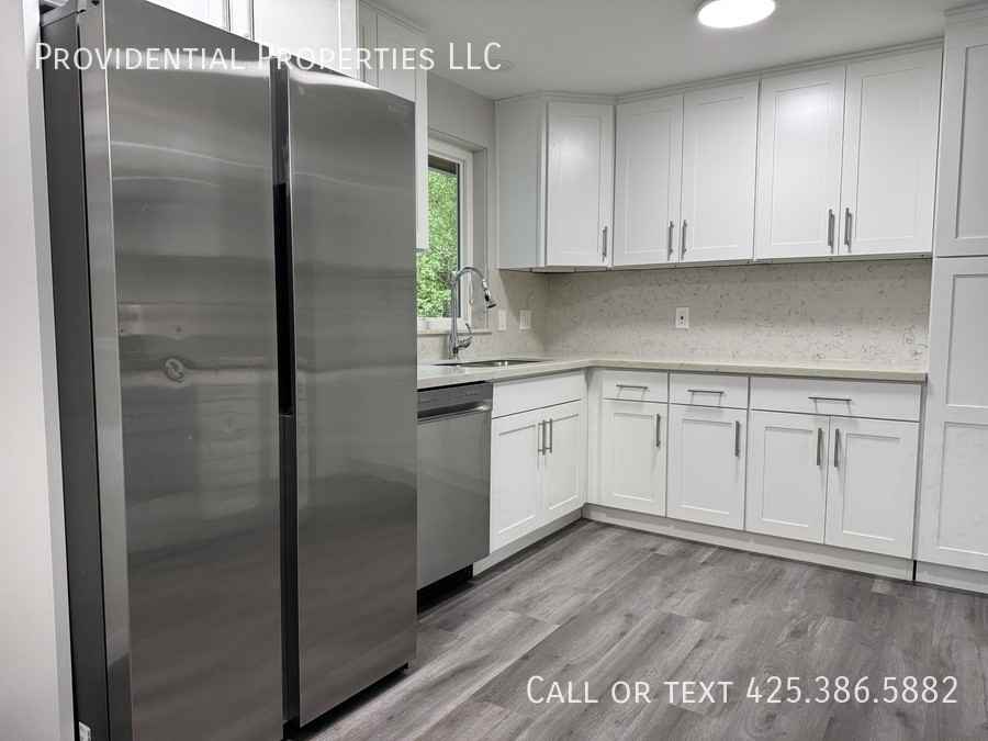 5318 128th Ave Se - Photo 6 of 17