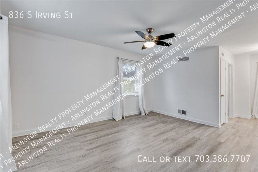 836 S Irving St - Photo 2 of 16