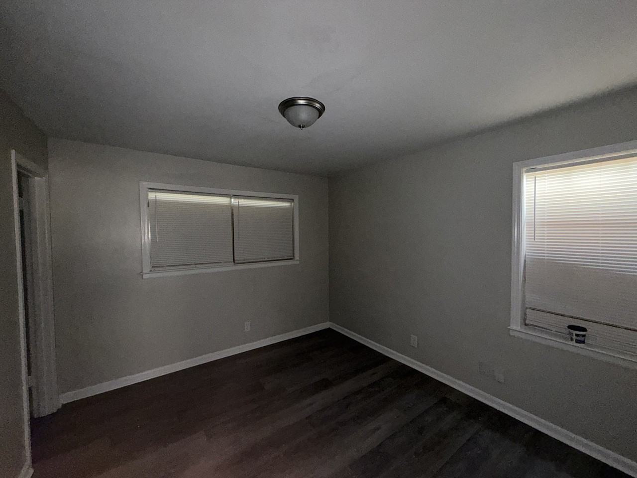 3329 Denver St - Photo 7 of 24