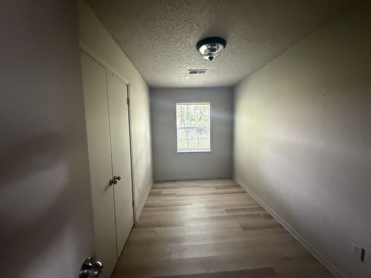 905 Maple Dr - Photo 7 of 16