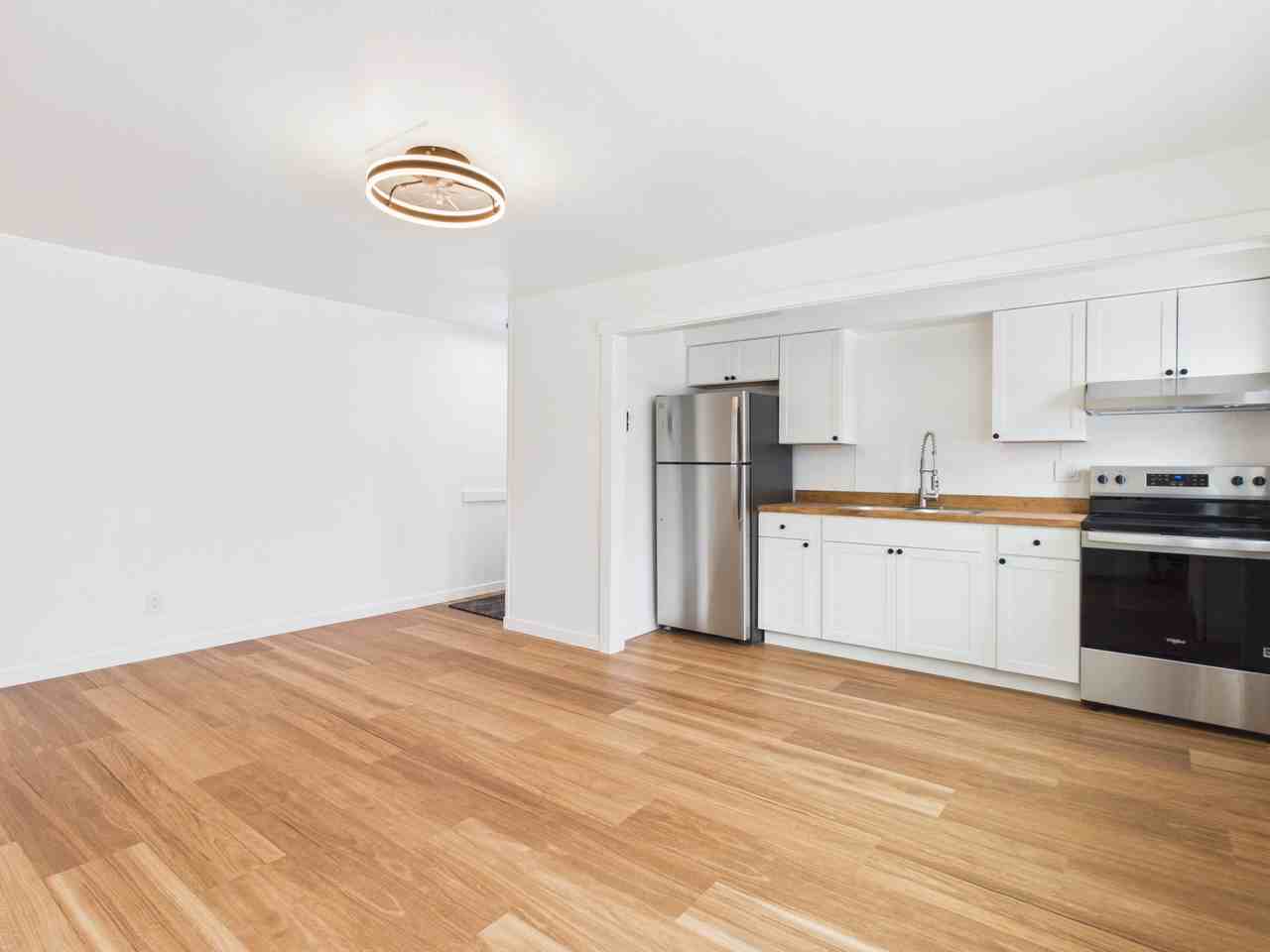 914 Gilmore St #D - Photo 5 of 11