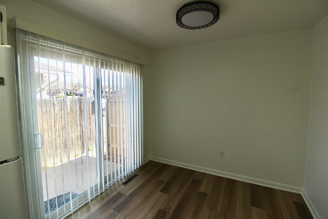 85 S 18th Ave #1 - Photo 7 of 15