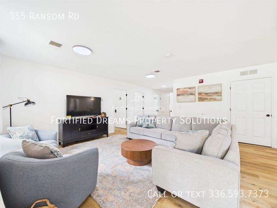 355 Ransom Rd - Photo 2 of 36