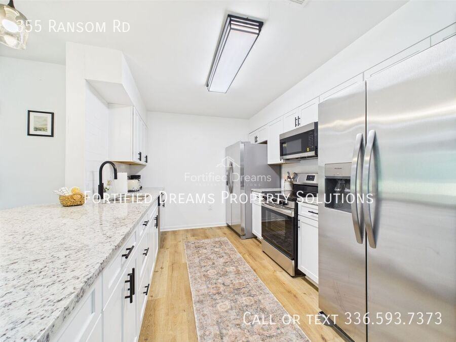 355 Ransom Rd - Photo 6 of 36