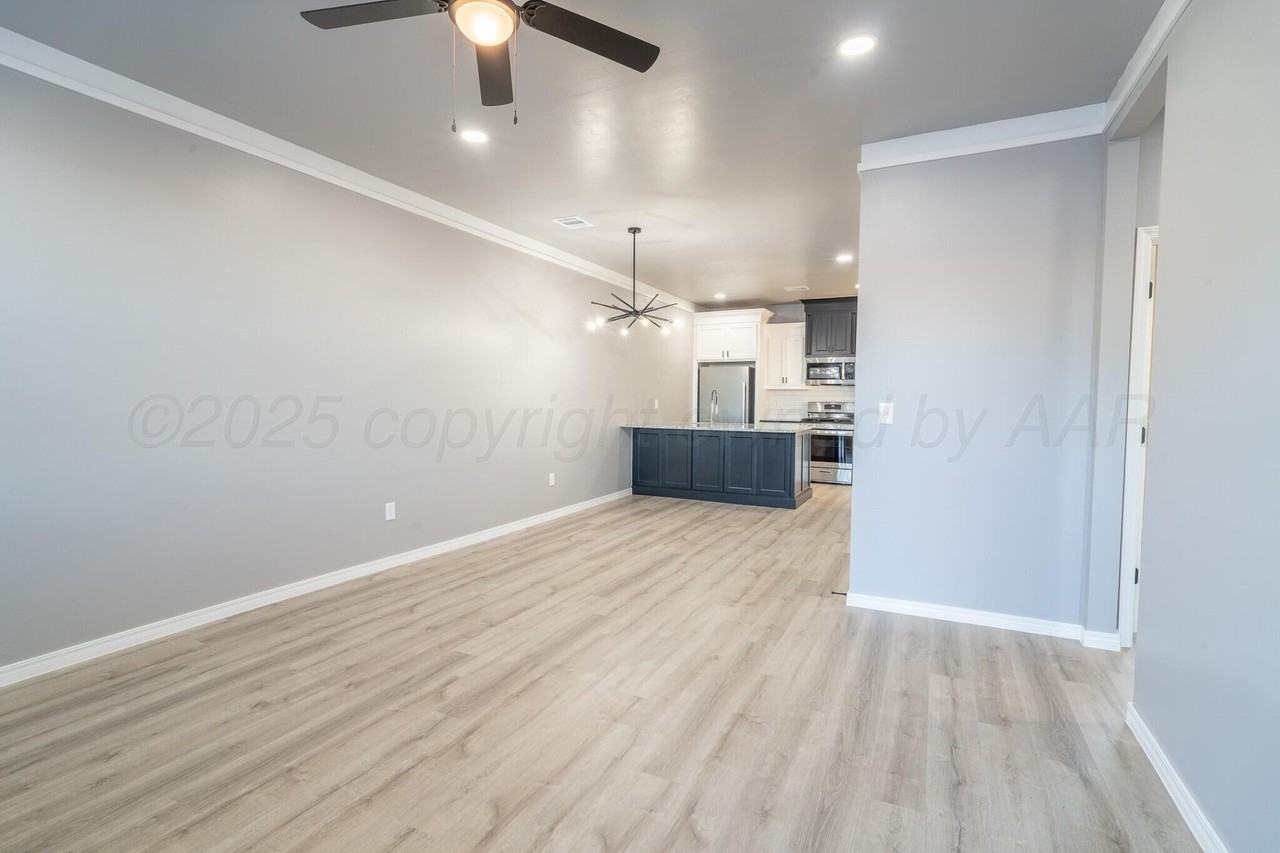 14361 Periwinkle Dr - Photo 5 of 23