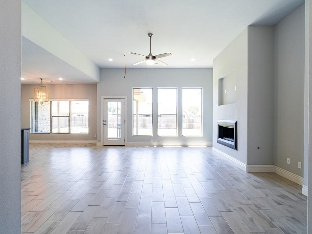 1671 Sunrise Cir - Photo 3 of 35