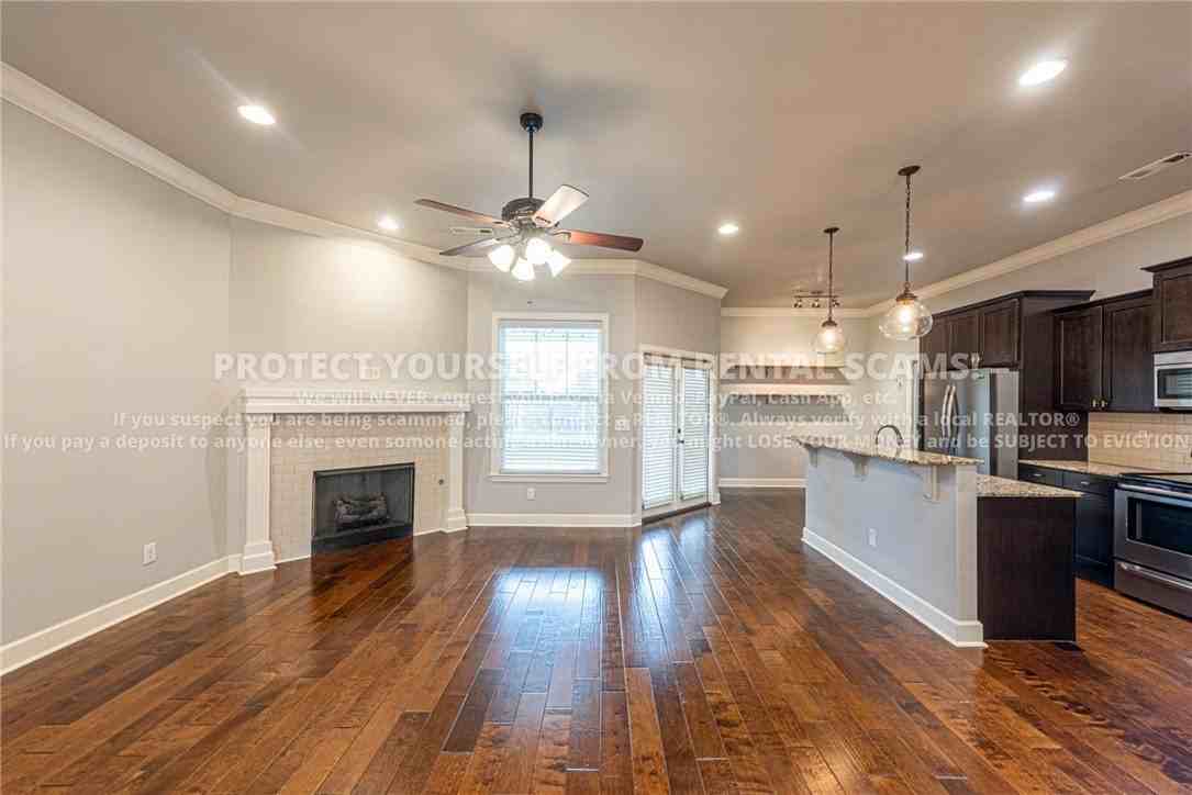 1404 Sw Liberty Ave - Photo 6 of 21