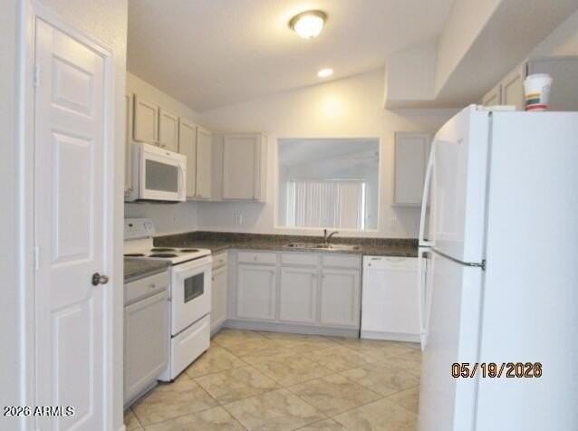 5763 W Freeway Ln - Photo 2 of 17
