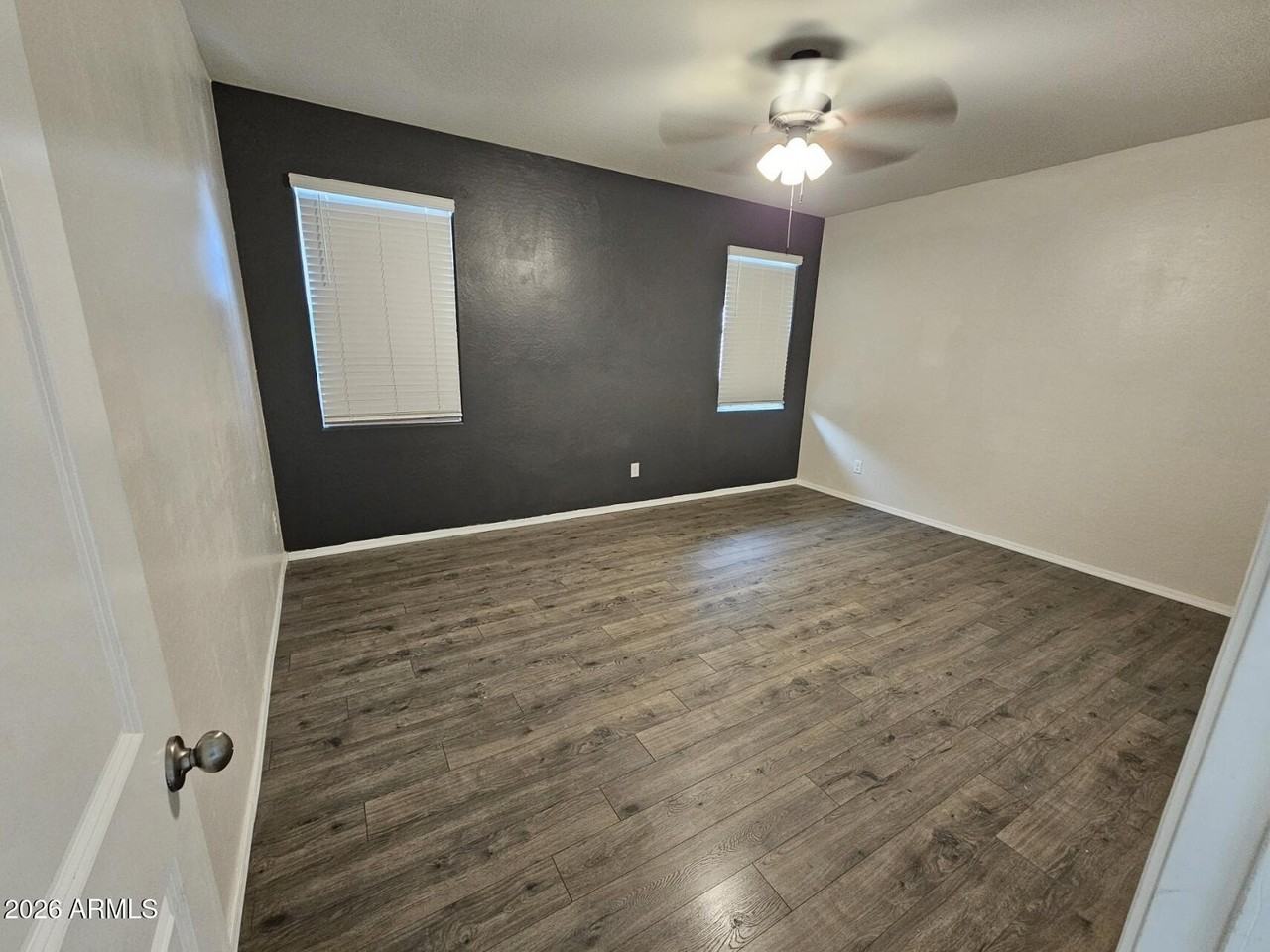 25573 W Coles Rd - Photo 5 of 12