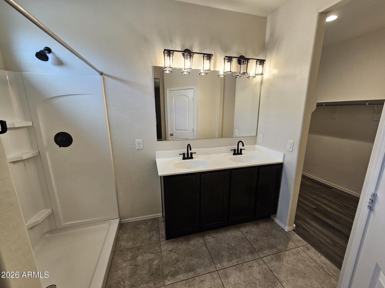 25573 W Coles Rd - Photo 6 of 12