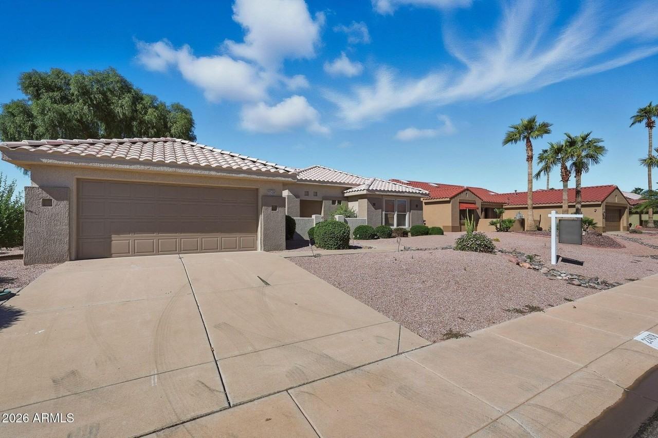 22408 N Las Vegas Dr - Photo 5 of 50