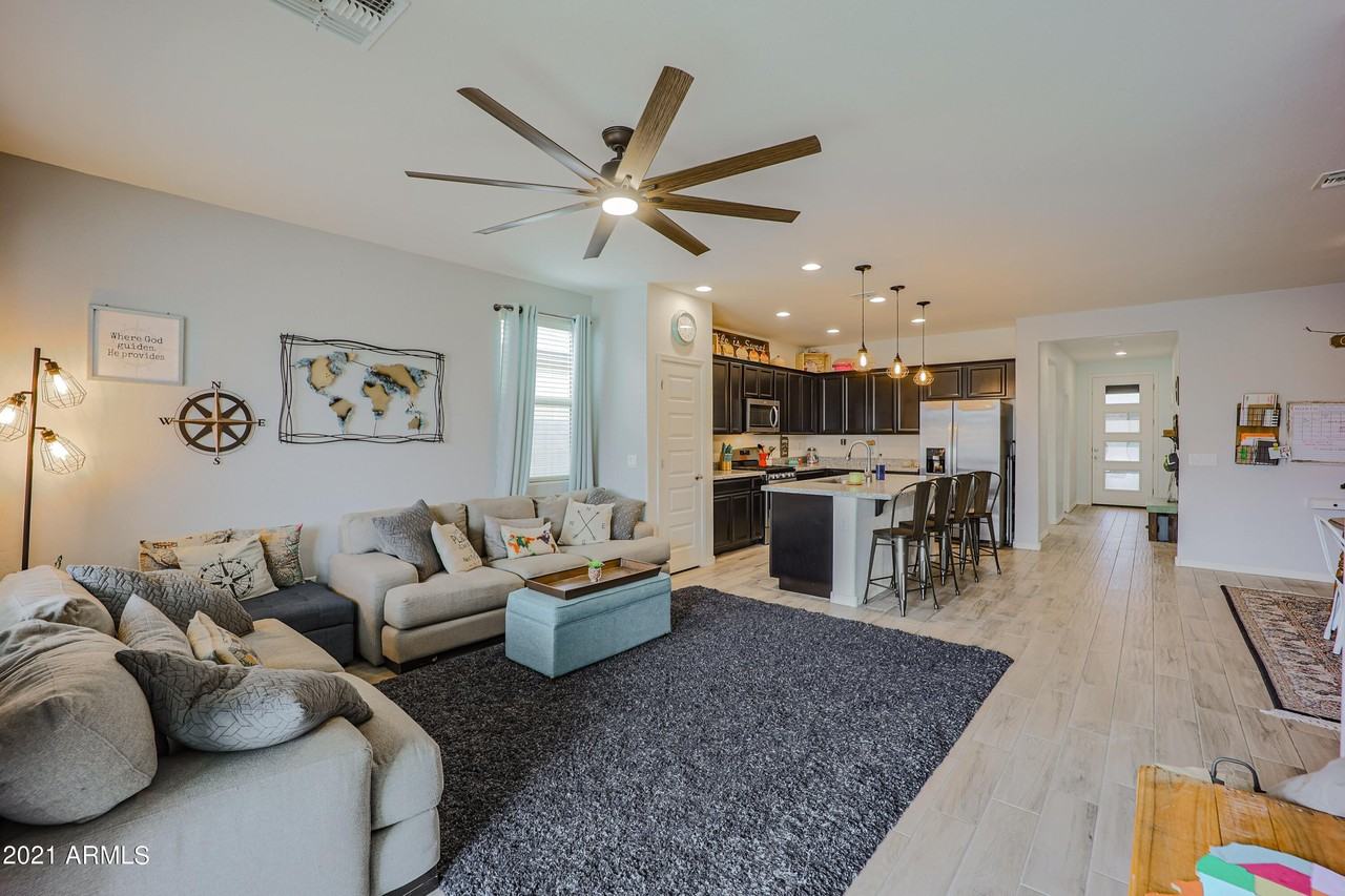 17732 W Sandy Rd - Photo 6 of 39