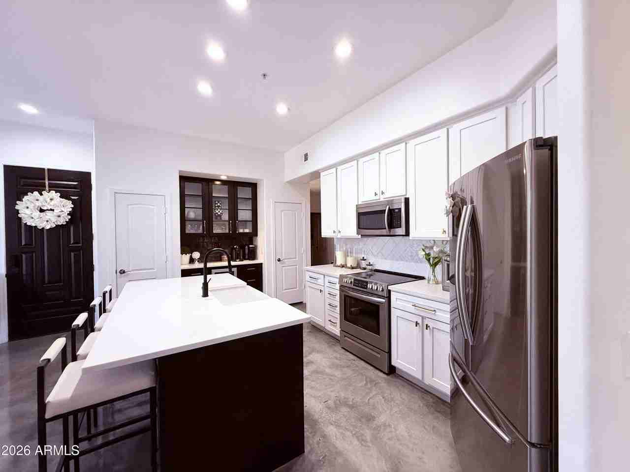 11000 N 77th Pl #1057 - Photo 3 of 10