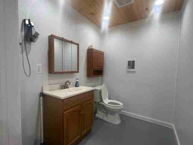 139 3rd St - Photo 5 of 12